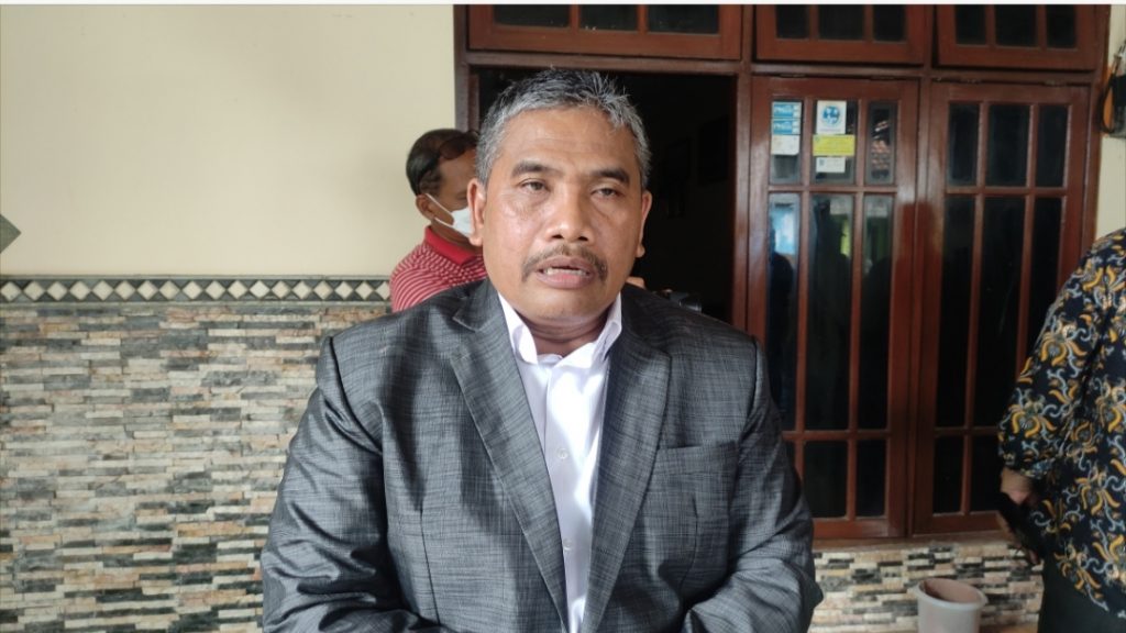 Dr Siddiq﻿ Purnama, SH. MH