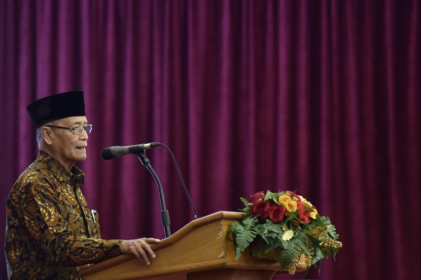Waketum MUI: Buya Syafii Maarif Sosok yang tidak Haus Harta dan Kekuasaan Mantan Ketua Umum PP Muhammadiyah Buya Syafii Maarif. Waketum MUI: Buya Syafii Sosok yang tidak Haus Harta dan Kekuasaan