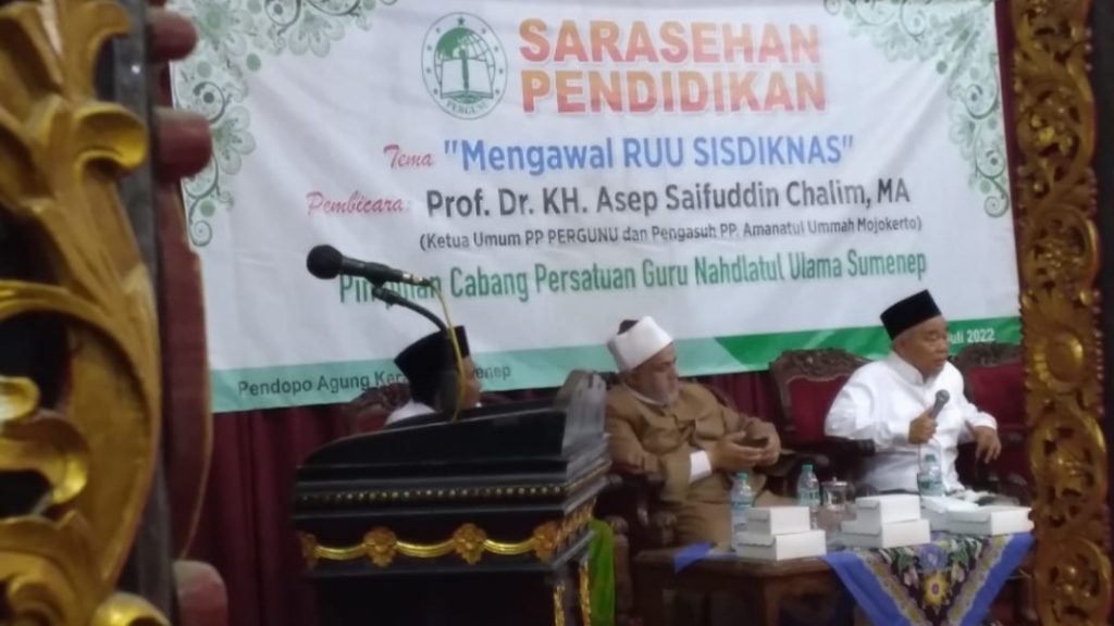 PERGUNU Ajak Kawal RUU Sisdiknas