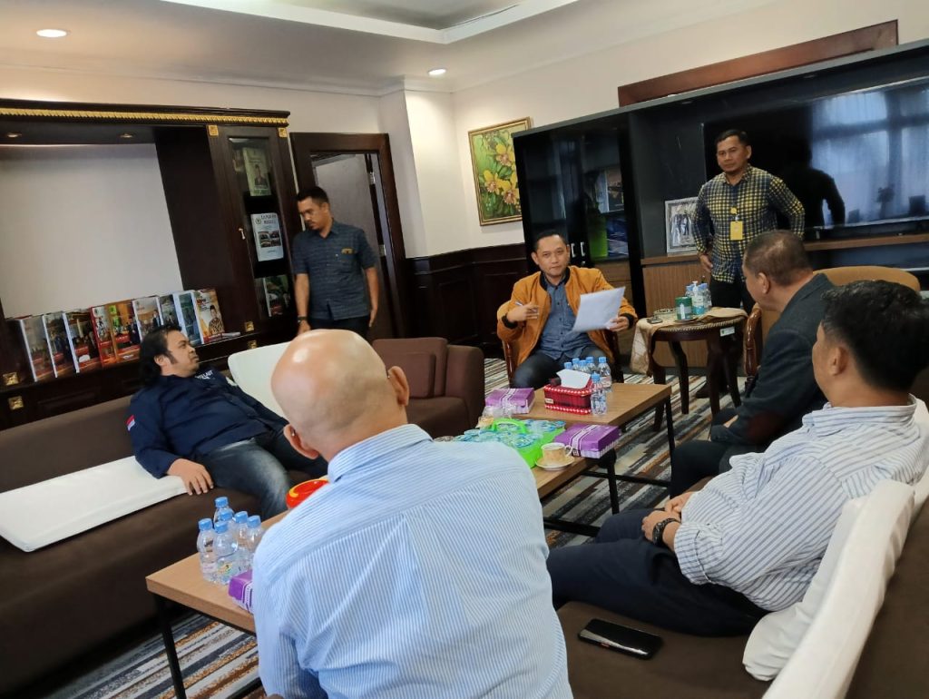 Wakil Ketua DPRD Kaltim, Seno Aji