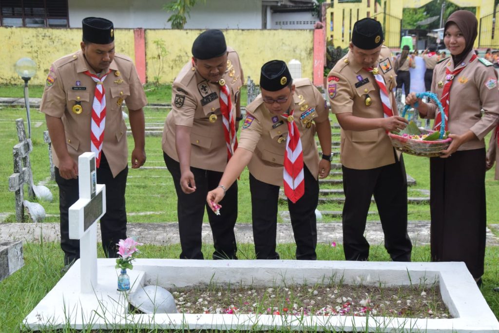 Kwarcab Sibolga Laksanakan Upacara Ziarah Makam Pahlawan