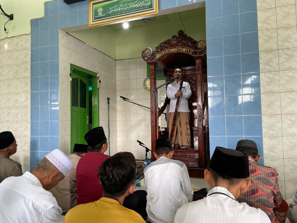 Momen Idulfitri, Gus Barra Sampaikan Pentingnya Menyambung Silaturahmi