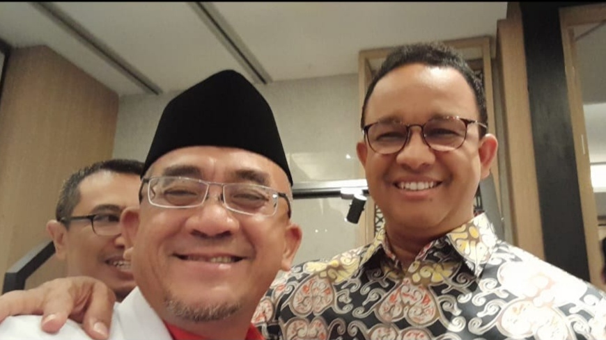 Arief Kurniawan Optimis Pasangan AMIN Menang Pilpres 2024 Arief Kurniawan bersama Anies Baswedan