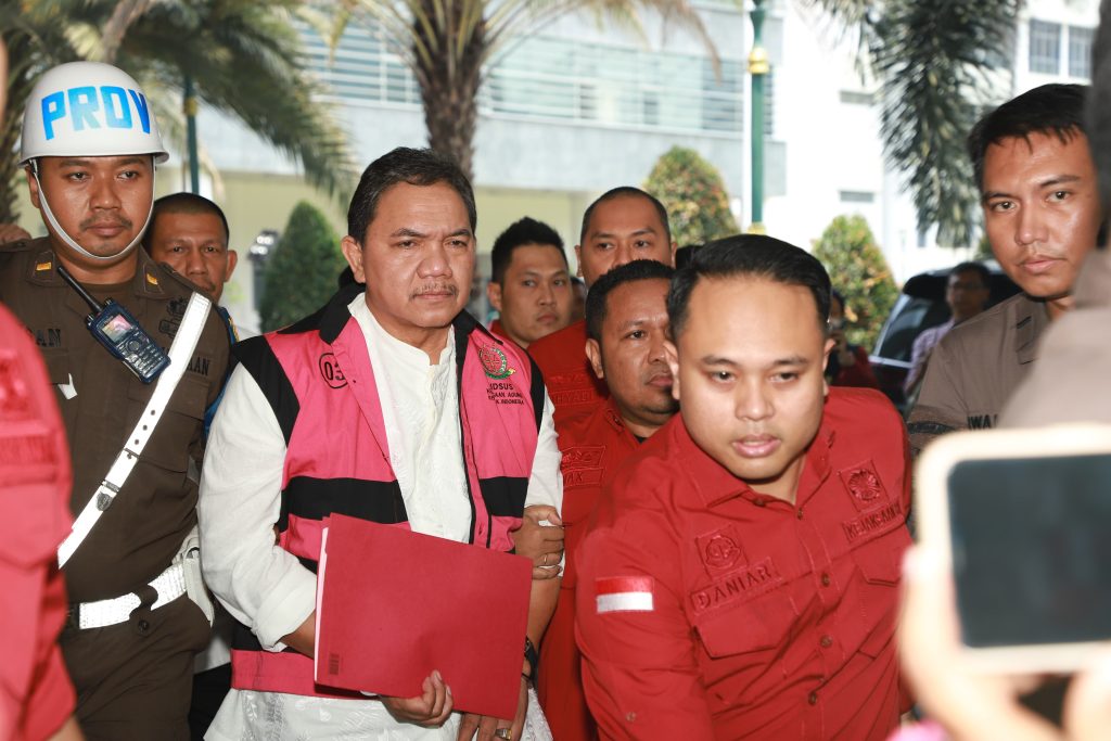 Anggota BPK RI Achsanul Qosasi terlibat Korupsi 40 M Achanul Terlibat Korupsi
