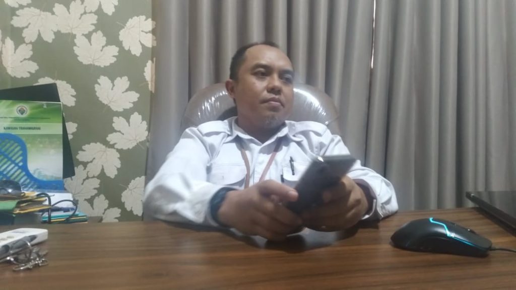 Isriza Prihatin, Kepala Bidang Transmigrasi Disnakertrans Kutim