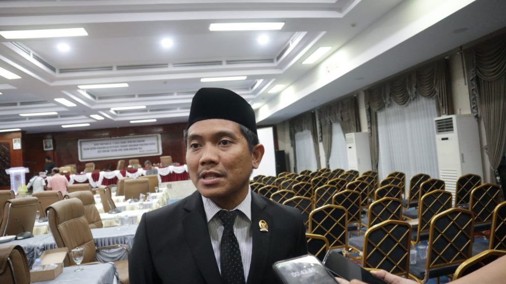 Andi Faizal Sofyan Hasdam, Ketua DPRD Bontang