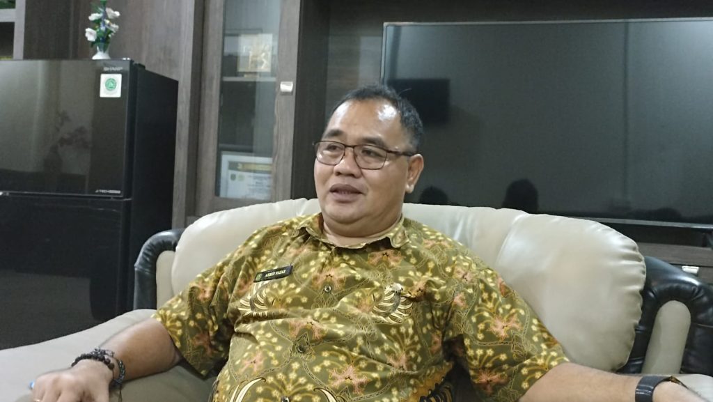 Dalam upayanya menjaga lingkungan hidup, Kepala Dinas Lingkungan Hidup Kutai Timur (Kutim) Kalimantan Timur (Kaltim), Armin Nazar menekankan pentingnya pengelolaan limbah Bahan Berbahaya dan Beracun (B3) dengan ketat.