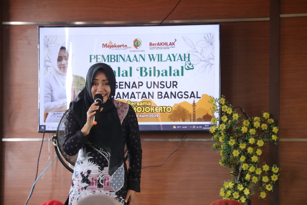Momen Halal Bihalal, Bupati Ikfina Ajak Pererat Silaturahmi Ikfina Fahmawati, Bupati mojokerto