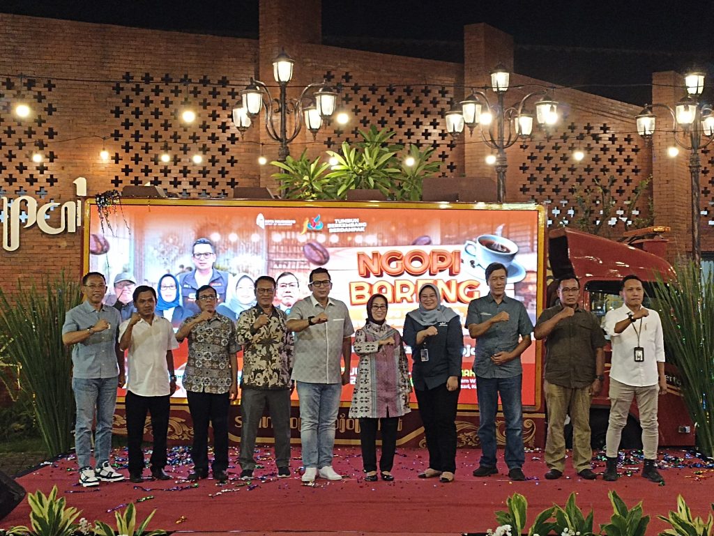 Acara Ngopi Bareng Mas PJ Kota Mojokerto bersama Dewan Press dan PWI Pusat, Jumat (07/06/20224) (Nafi'/GOnews.id)