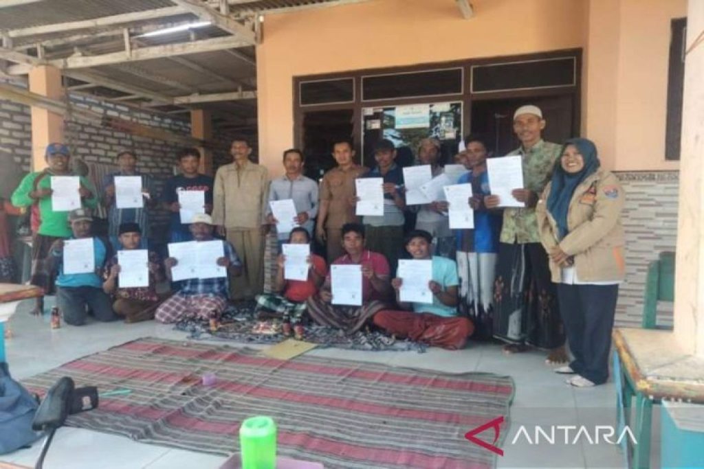 Pemkab Pamekasan Bantu Terbitkan Dokumen dan Izin Berlayar Ribuan Perahu Pas Kecil Nelayan Pamekasan