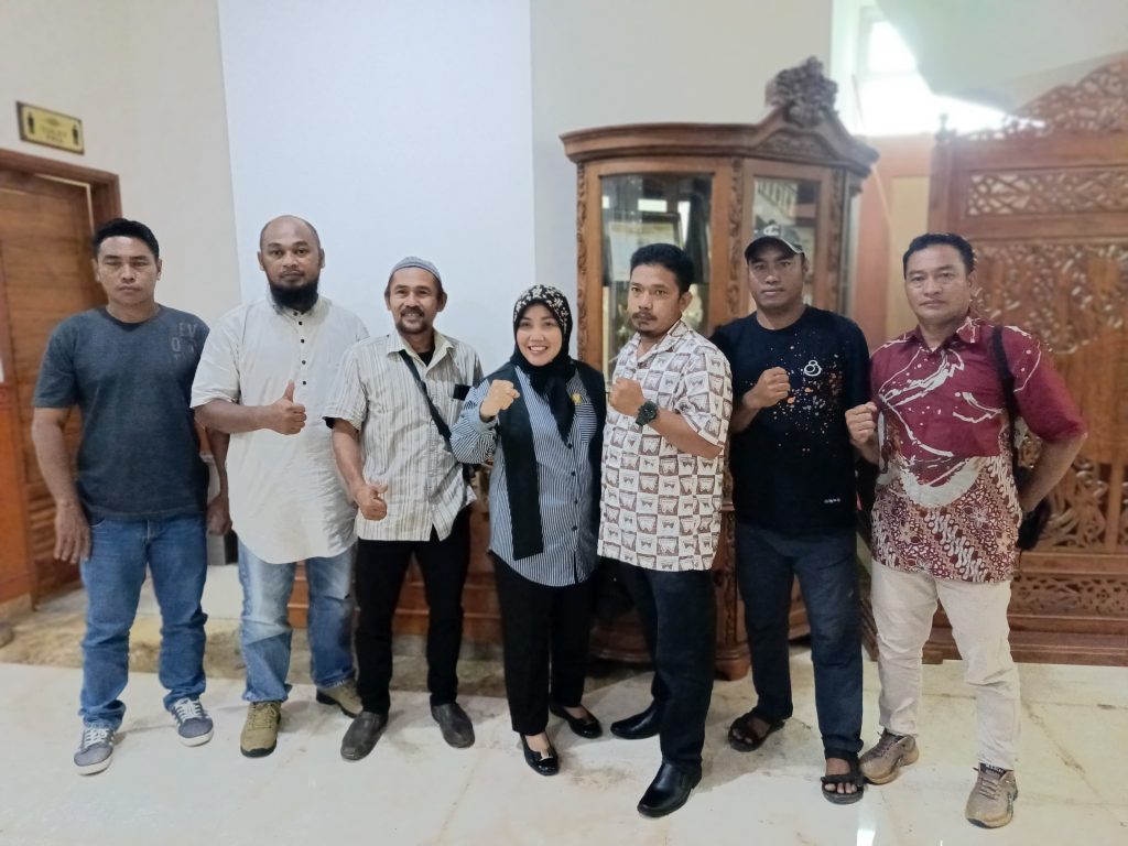 Leni Angriani, Anggota Komisi B DPRD Kutim