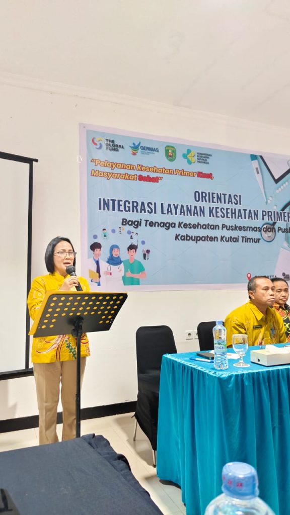 Kepala Seksi Layanan Kesehatan Primer Rini Palakian Mande, saat kegiatan orientasi ILP bagi Nakes puskesmas dan pusban, di Q Hotel.