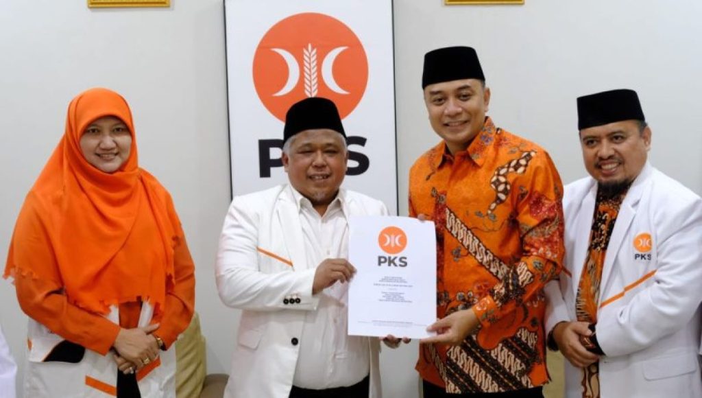 PKS Resmi Dukung Eri Cahyadi dalam Pilkada Surabaya 2024 PKS Dukung Eri Cahyadi untuk Pilkada Surabaya
