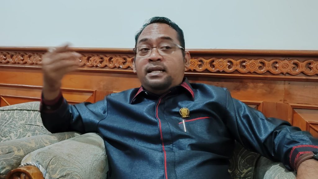 Pengalihan Anggaran Pokir, Tanggapan Faizal Rachman Komisi B DPRD Kutim Faizal Rachman, Anggota Komisi B DPRD Kutim saat di wawacari di Gedung DPRD Kutim (Ahmad/Gonews.id)