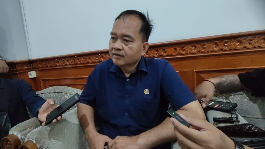 Yosep Udau, Anggota Komisi B DPRD Kutim