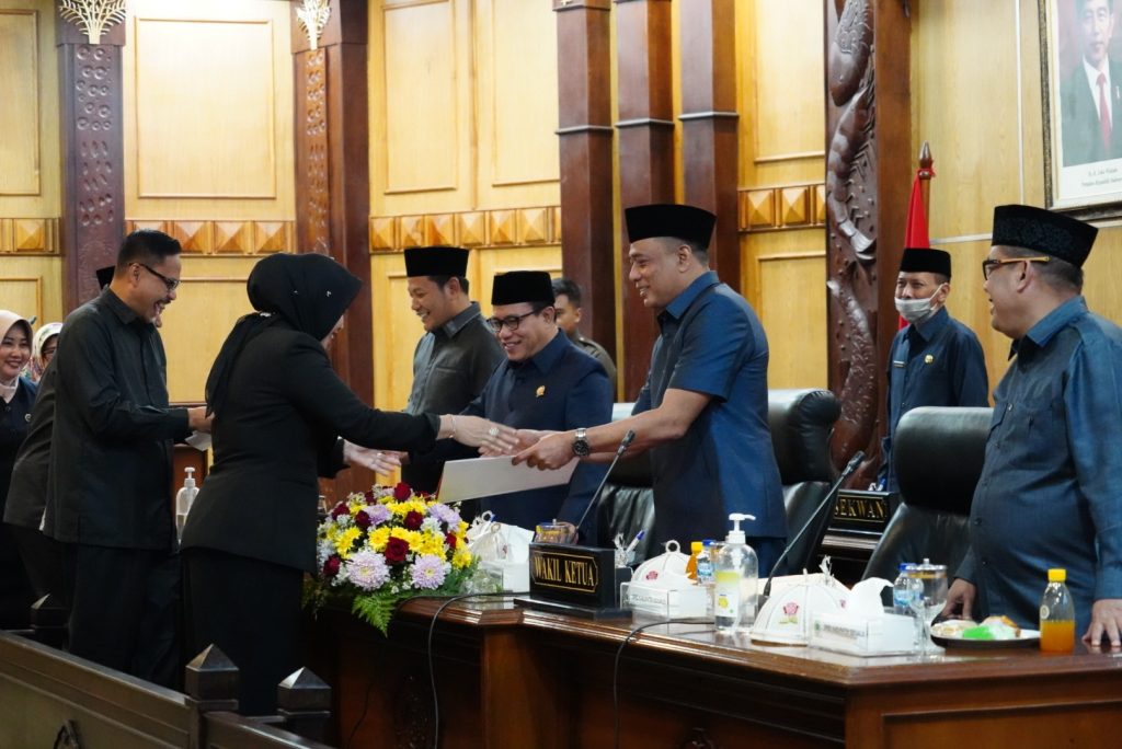 Fraksi Gerindra DPRD Sidoarjo Beri Catatan Penting pada Raperda PUG Suasana Rapat paripurna ke-5 masa persidangan ke dua tahun 2024 DPRD Kabupaten Sidoarjo, Rabu (17/7/2024)