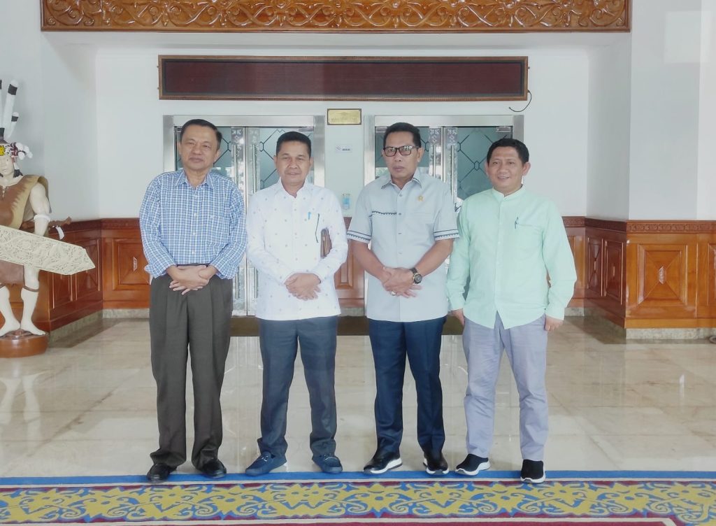 Ketua DPRD Kutim menerima kunker Agus Aras di Kantor DPRD Kutim, Rabu (17/7/2024) (Ahmad/GOnews)