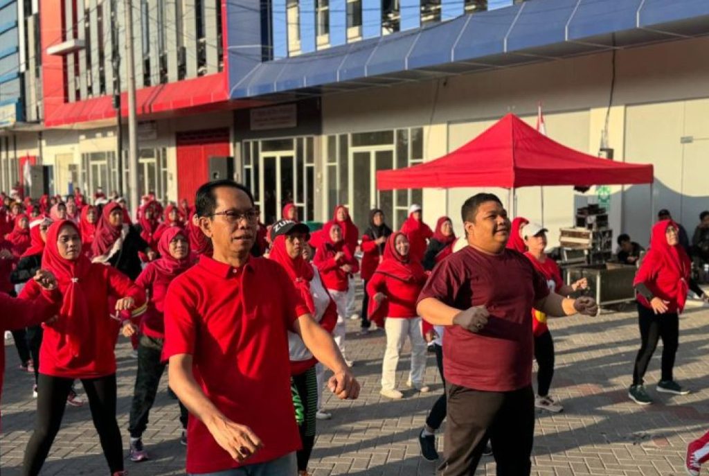 PDIP Surabaya senam sicita