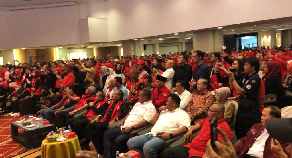 Deklarasi Edy Rahmayadi Cagubsu Dihadiri Ribuan Relawan Deklarasi Edy Rahmayadi Cagubsu Dihadiri Ribuan Relawan