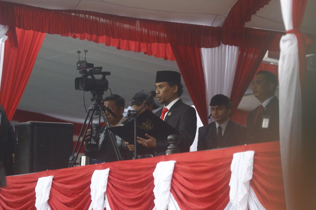 HUT ke-79 RI di Kutim Berlangsung Khidmat, Jimmi Bacakan Teks Proklamasi Jimmi, Ketua DPRD Kutim Sementara