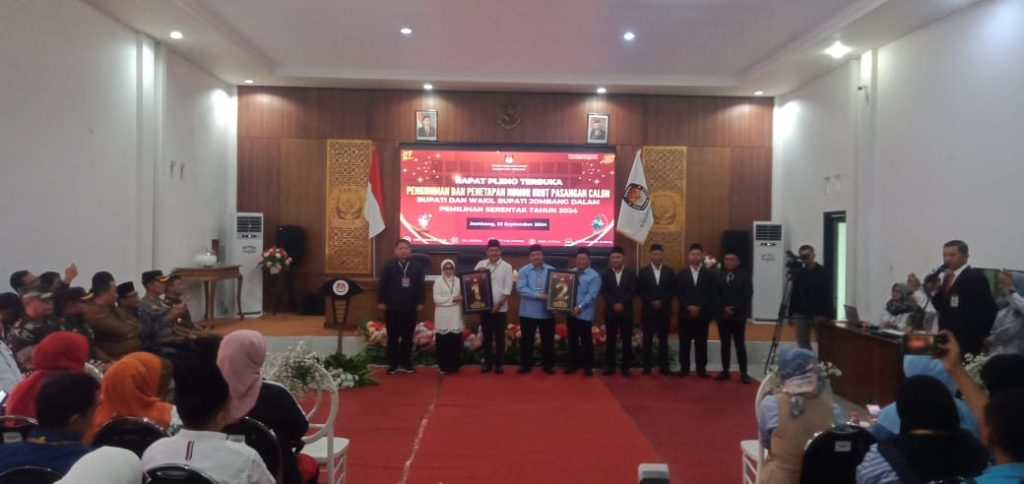 Pilkada Jombang 2024, Murah Nomor Urut 1 Warsa Nomor Urut 2