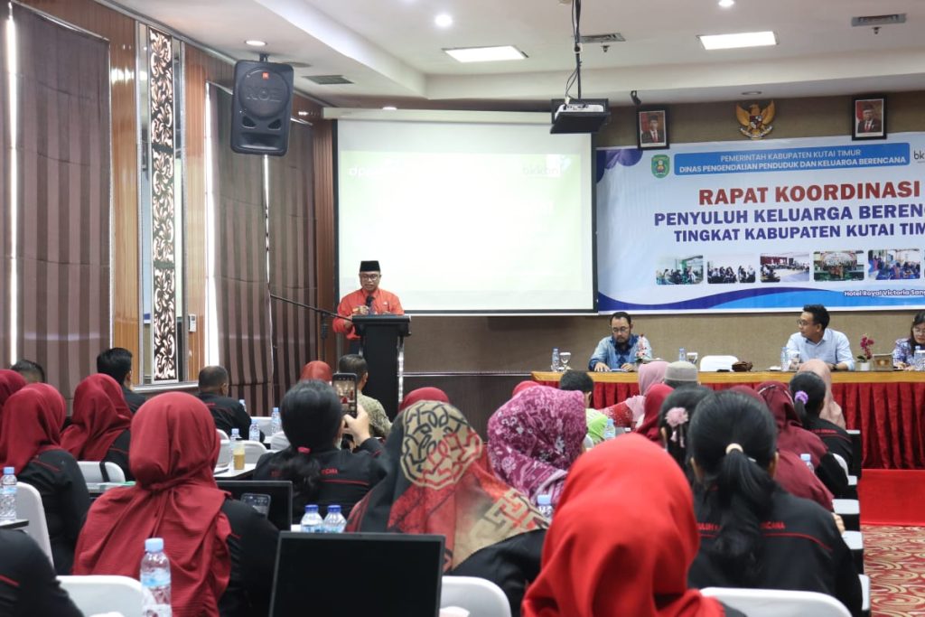 43 penyuluh KB mengikuti Rakor Penyuluh KB DPPKB Kutim di Hotel Royal Victoria selama tiga hari dari Kamis (26/9/2024) sampai dengann Sabtu (28/9/2024)