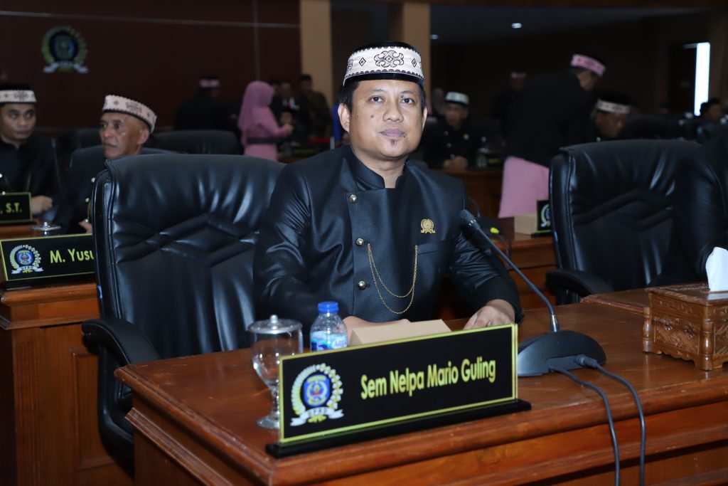 Sem Nalpa Mario Guling, Anggota DPRD Kota Bontang