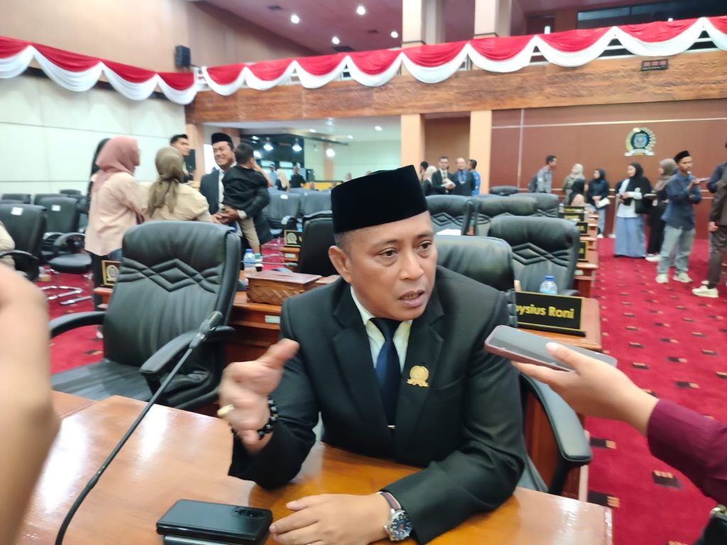 Minim Penerangan di Jalan Soekarno Hatta Menuju Bontang Lestari, Ancaman Keamanan Warga Meningkat Muhammad Sahib, Anggota DPRD Kota Bontang