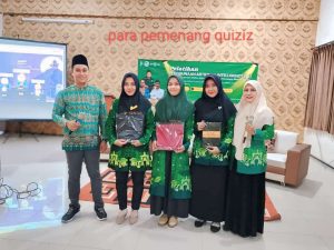 Pergunu Jombang mengadakan pelatihan “Pemanfaatan AI dalam Pembuatan Modul Ajar dan Perangkat Penilaian Pembelajaran” di SMKN 1 Jombang, Minggu (27/10/2024)