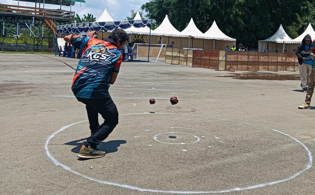 Gasing, Permainan Tradisional yang Tak Lekang oleh Waktu Ikhwansyah, Ketua Komunitas Gasing Sangatta (KGS)