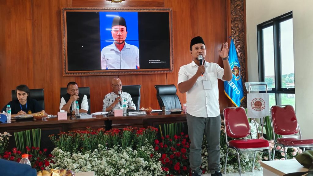 Amin, reporter senior JTV, resmi terpilih sebagai Ketua Persatuan Wartawan Indonesia (PWI) Mojokerto untuk periode 2024-2027