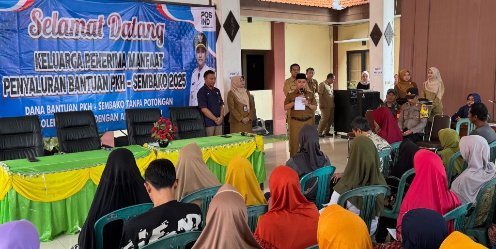 Bupati Mojokerto: Bantuan Sosial Harus Utuh, Tidak Boleh Dipotong! Bupati Mojokerto, Muhammad Al Barra