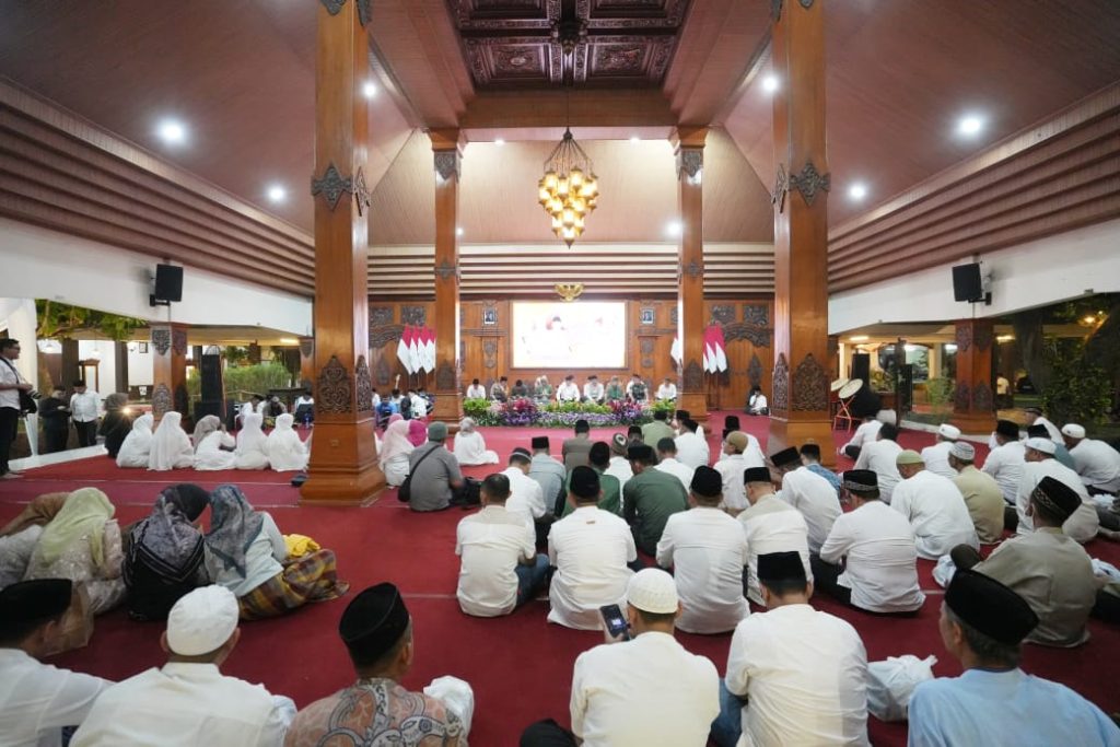 Gema Takbir Kota Mojokerto Idulfitri 1446 H (Foto: Humas_Pemkot)