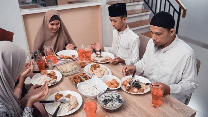 Sunnah Rasulullah Setelah Makan yang Perlu Diterapkan Sunnah Rasulullah setelah makan