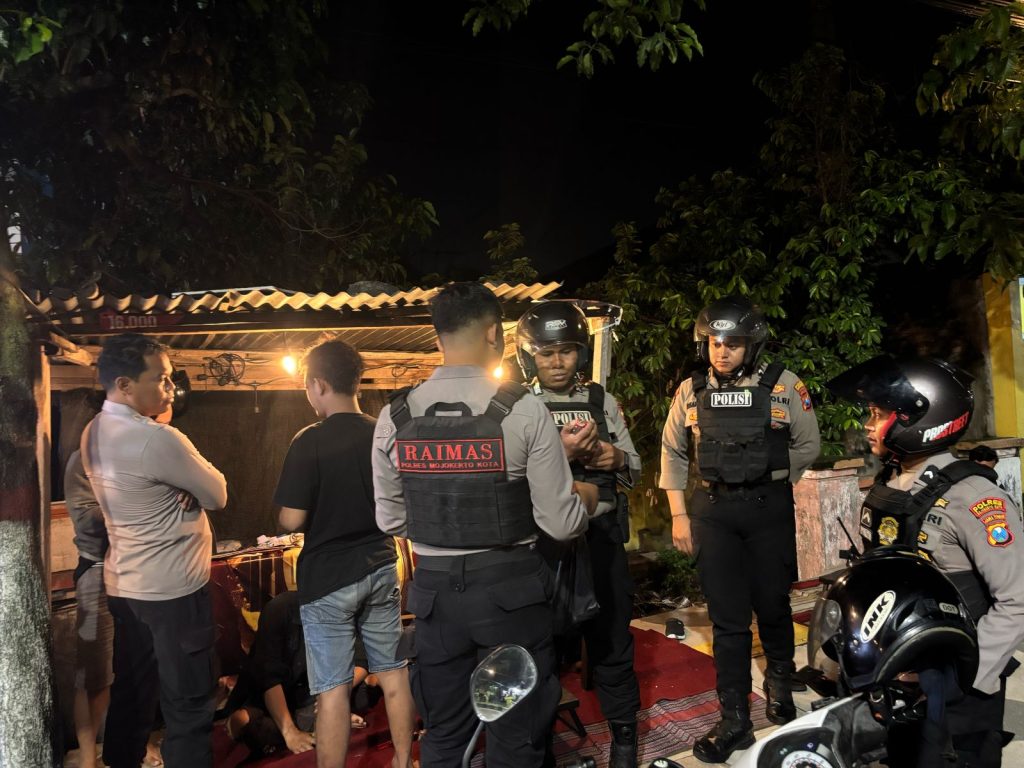 Polres Mojokerto Kota meningkatkan patroli