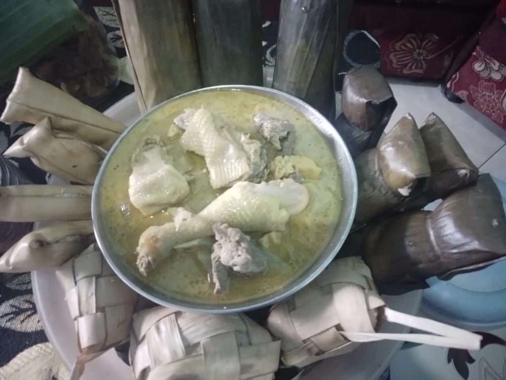 Tradisi Lebaran Ketupat di Mojokerto (HB/GOnews.id)