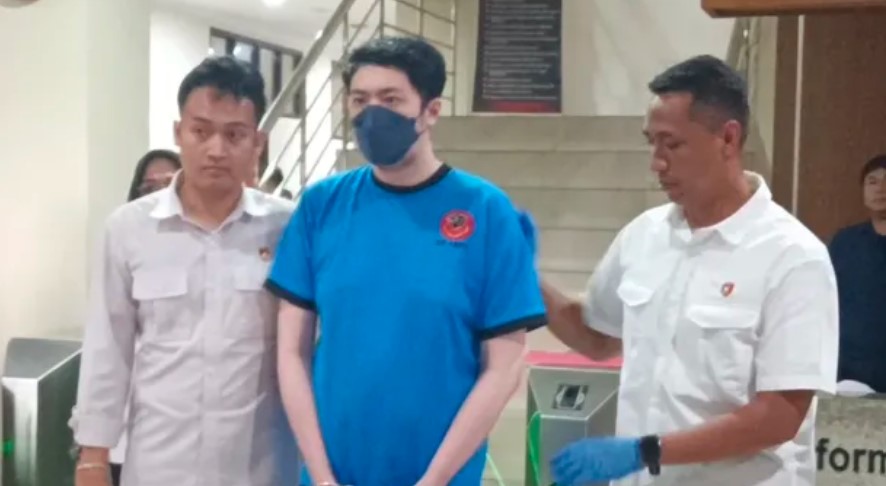 Dokter Residen Unpad Perkosa Penunggu Pasien di RSHS Bandung Tersangka Priguna Anugrah Pratama