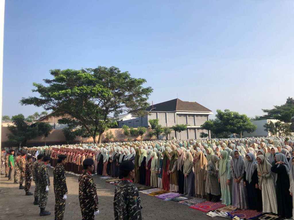 Pondok Pesantren Annur 2 Putri