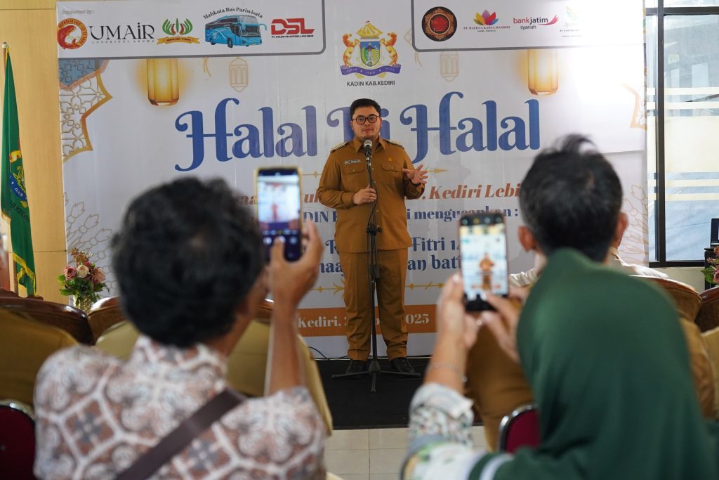 Bupati Kediri Hanindhito Himawan Pramana