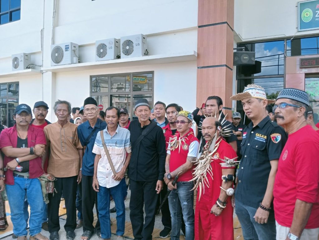 Bukti PT Berau Coal Dipertanyakan di Sidang Sengketa Lahan Poktan UBM