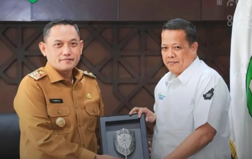 Wakil Gubernur Kalimantan Timur H. Seno Aji