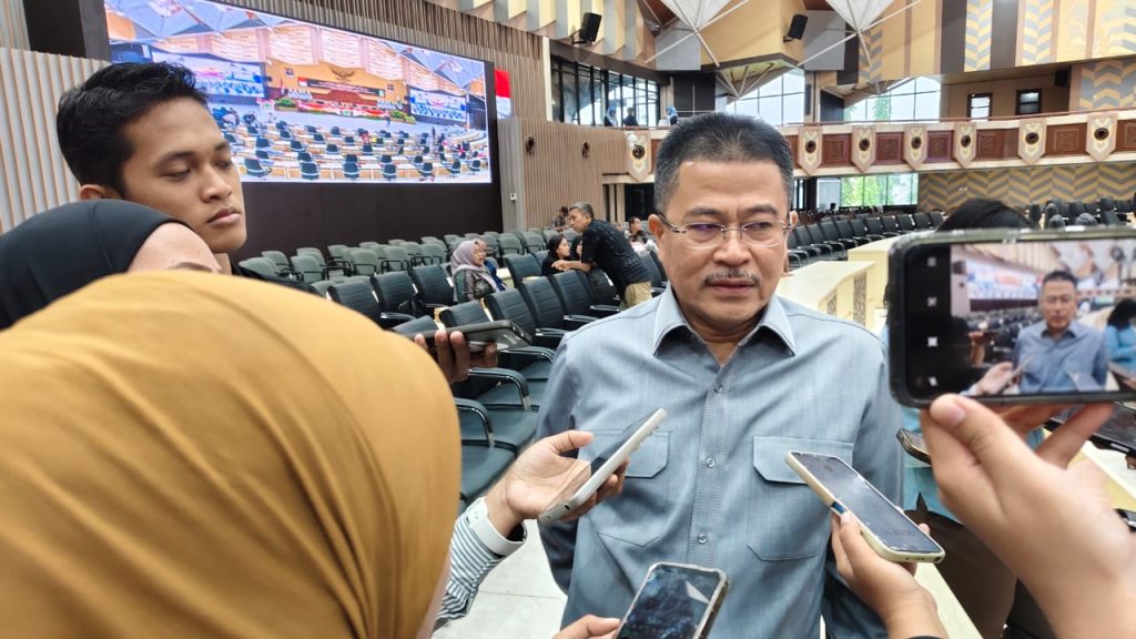 Sekretaris Komisi IV DPRD Kaltim, Darlis Pattalongi