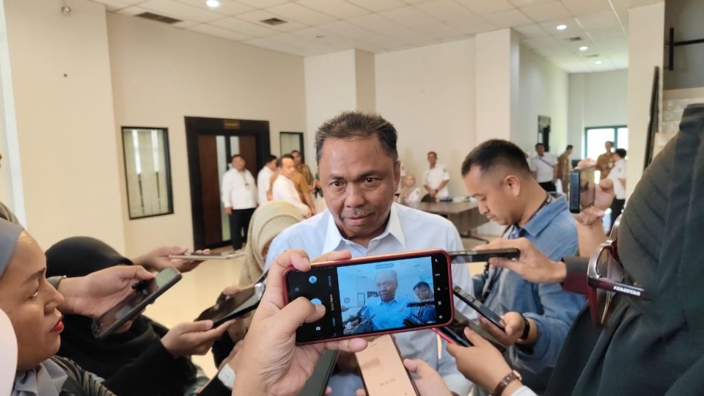 DPRD Kaltim Mediasi Konflik Lahan Warga dan PT IBP di Palaran Wakil Ketua Komisi I DPRD Kaltim, Agus Suwandy saat diwawancarai di Gedung DPRD Kaltim,