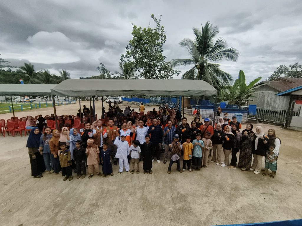 DPD PKS Kukar gelar bakti sosial dan khitanan di Desa Senoni, Kecamatan Sebulu, Kukar, Minggu (22/6/2025). (Foto: DPD PKS Kukar)