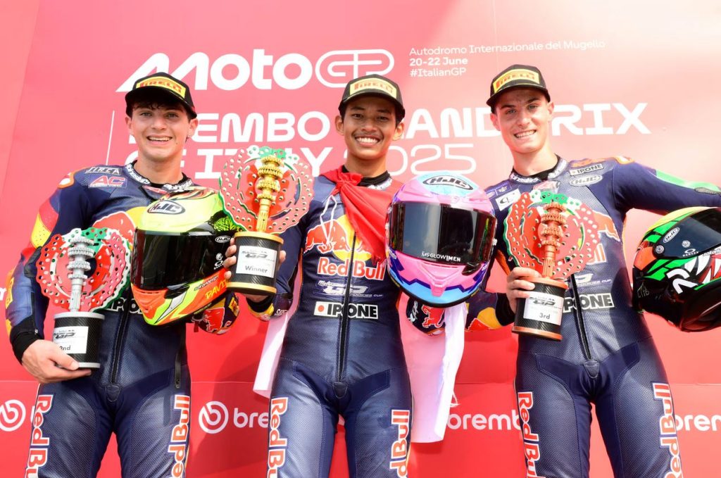 Pebalap binaan Astra Honda berhasil mencetak prestasi di ajang balap International lewat Veda Ega Pratama di ajang Redbull MotoGP Rookies Cup (RBRC) dan Bintang Pranata Sukma pada ajang Honda Thailand Talent Cup (TTC), 21-22 Juni 2025 lalu. (Esti/AHM Kaltim)