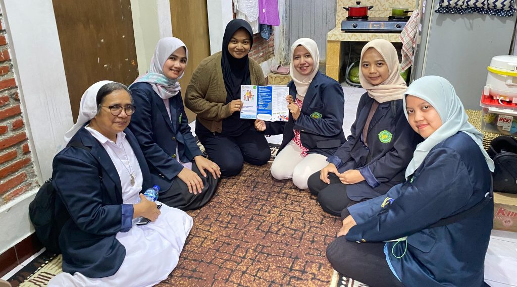 Praktik lapangan mahasiswa Magister Kebidanan Universitas 'Aisyiyah Yogyakarta di wilayah Kotagede.