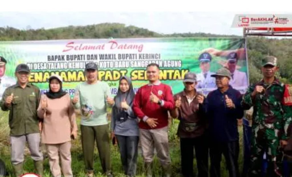 Bupati Kerinci Monadi