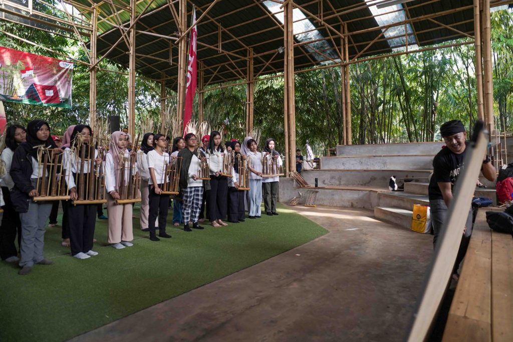 AHM Ajak Puluhan Sekolah Lestarikan Budaya Angklung School Camp 2025 PT Astra Honda Motor