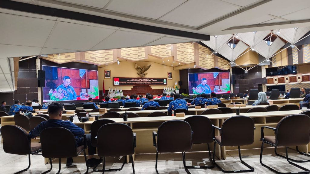 PPP-Demokrat DPRD Kaltim Soroti Ketimpangan dan Serukan Arah Pembangunan Nasional Juru bicara Fraksi PP-Demokrat DPRD Kalimantan Timur, Nurhadi Saputra