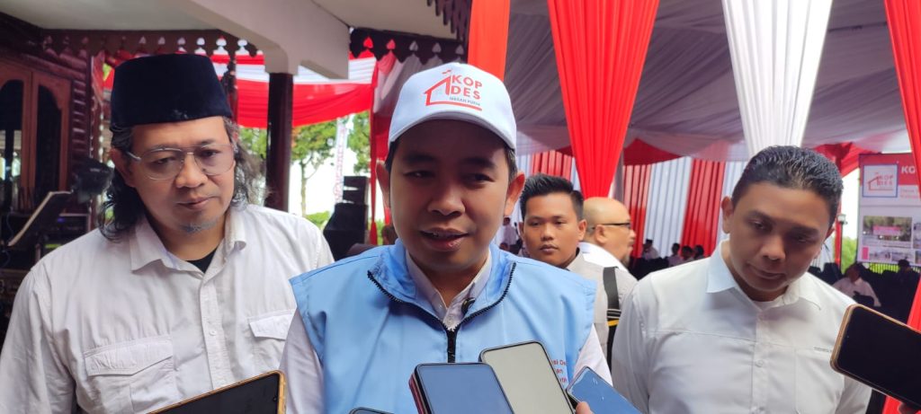Jember Luncurkan Koperasi Merah Putih, Target Atasi Kemiskinan Bupati Jember, Muhammad Fawait